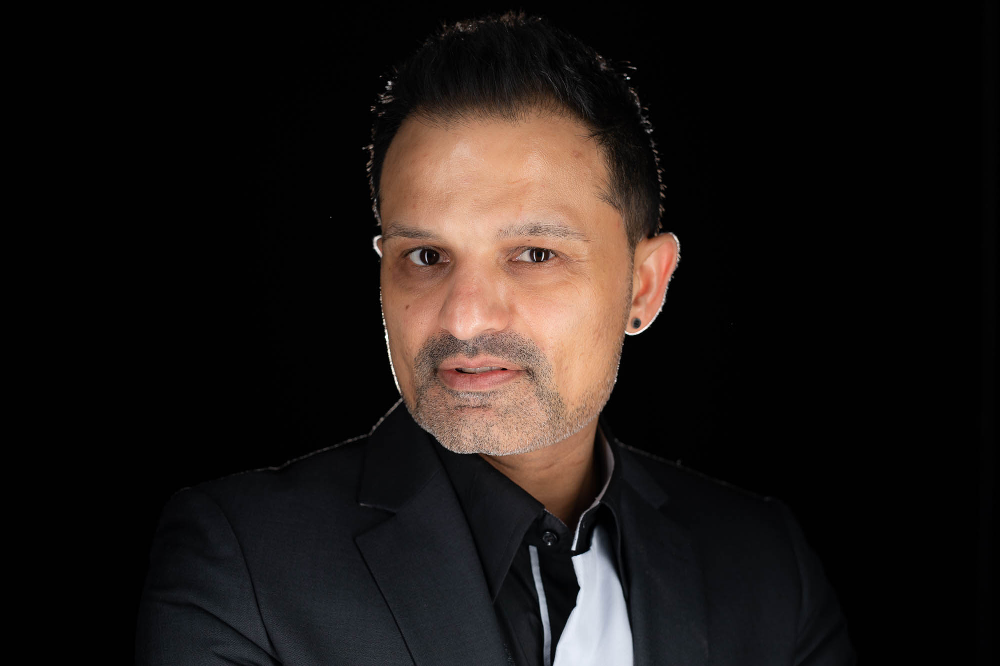 Export x3 Headshot  06504 Dez 01 2019 Headshots 2019  Miro Nicole Nadine